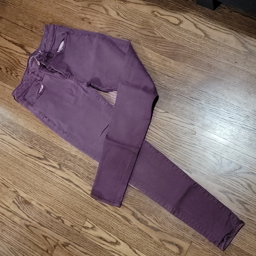 Size 4 high rise American eagle jeggings burgundy